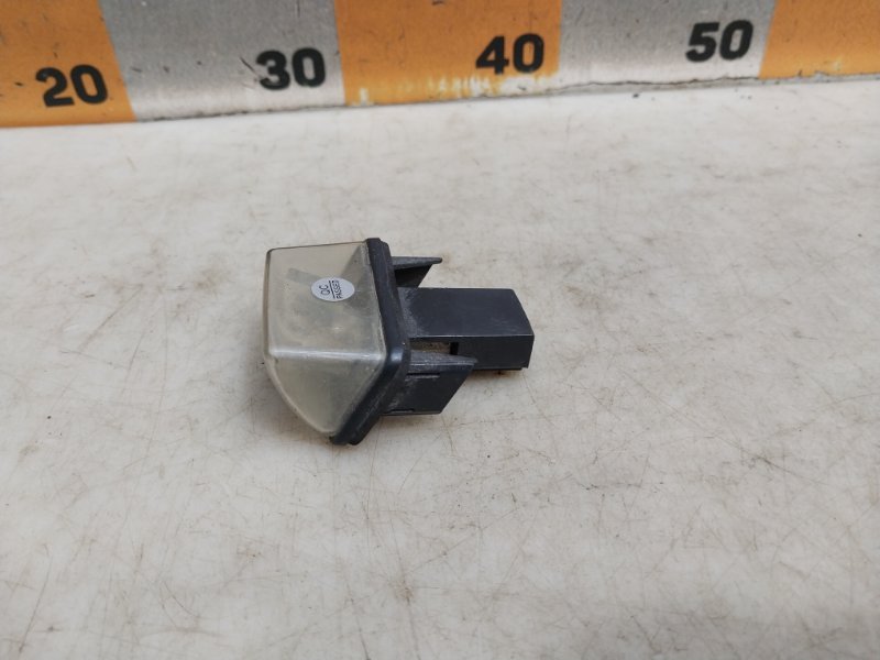 Фонарь подсветки номера