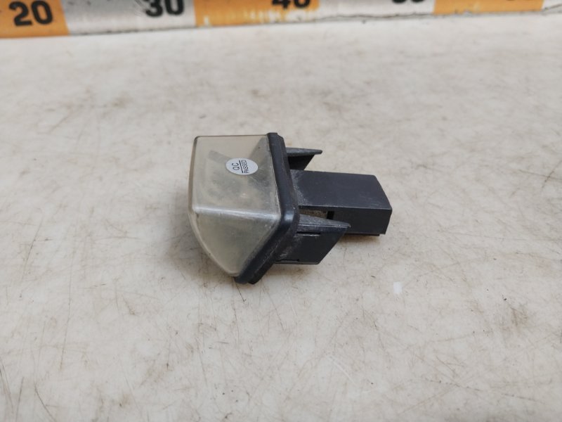 Фонарь подсветки номера