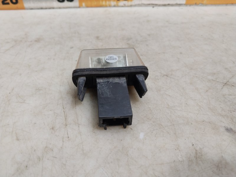 Фонарь подсветки номера