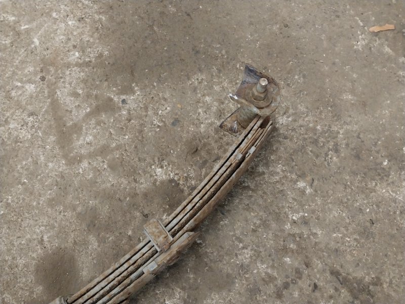 Рессора задняя