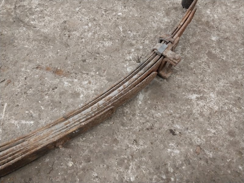 Рессора задняя