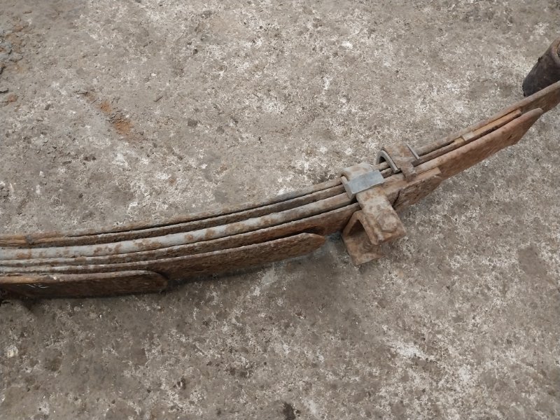 Рессора задняя