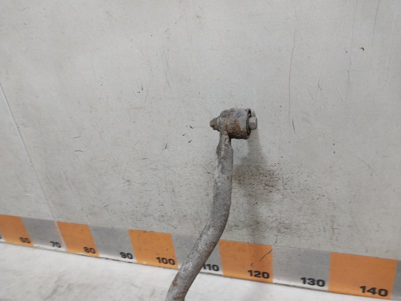 Стабилизатор задний