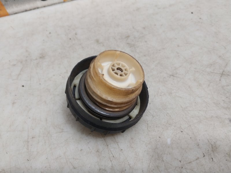 Крышка бензобака