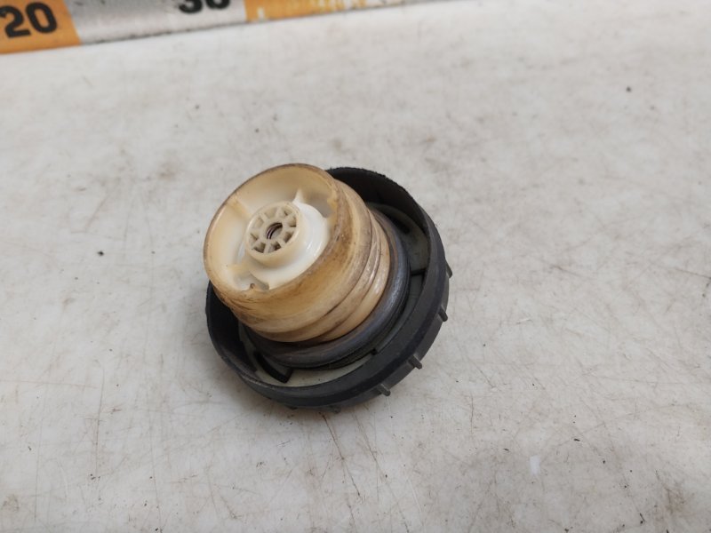 Крышка бензобака