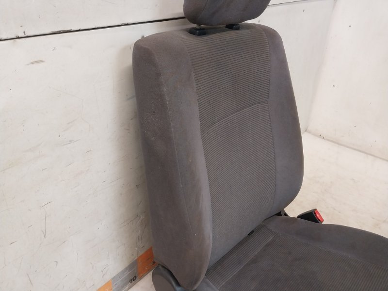 Сиденье переднее правое