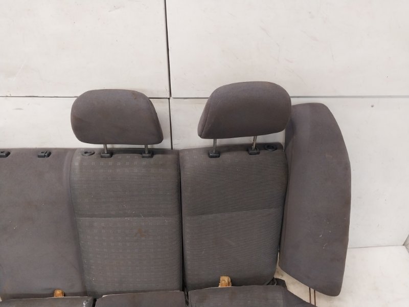 Сиденье салонное