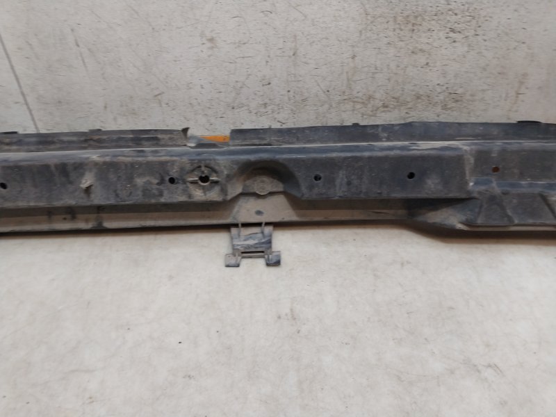 Усилитель заднего бампера