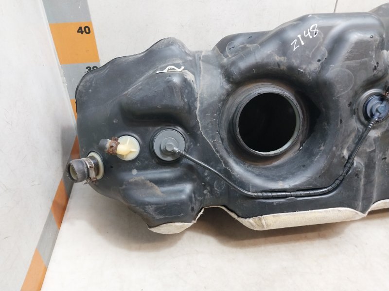 Бак топливный