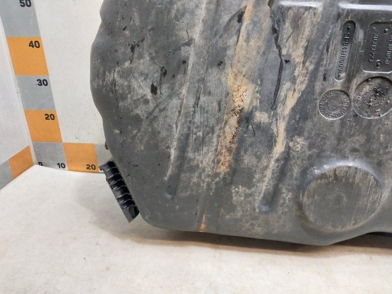 Бак топливный