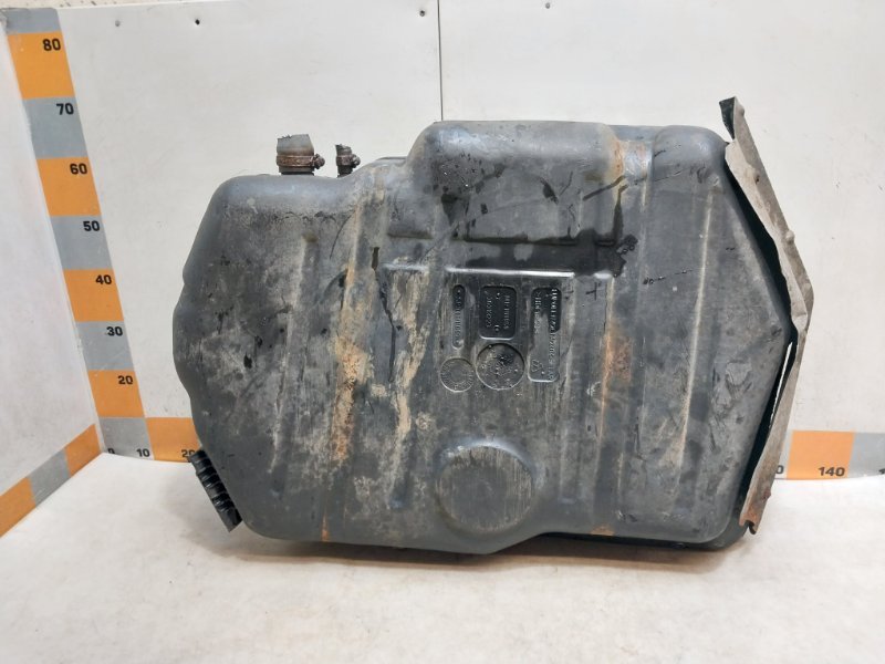 Бак топливный