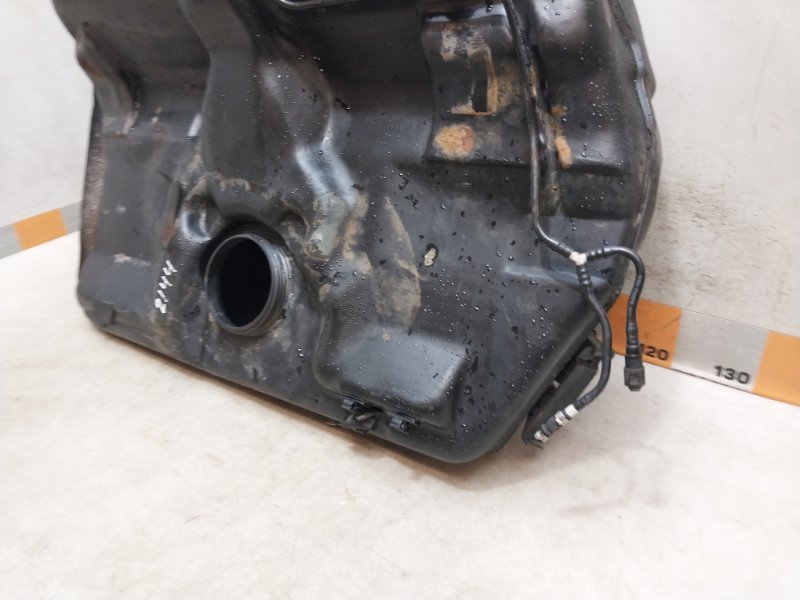 Бак топливный