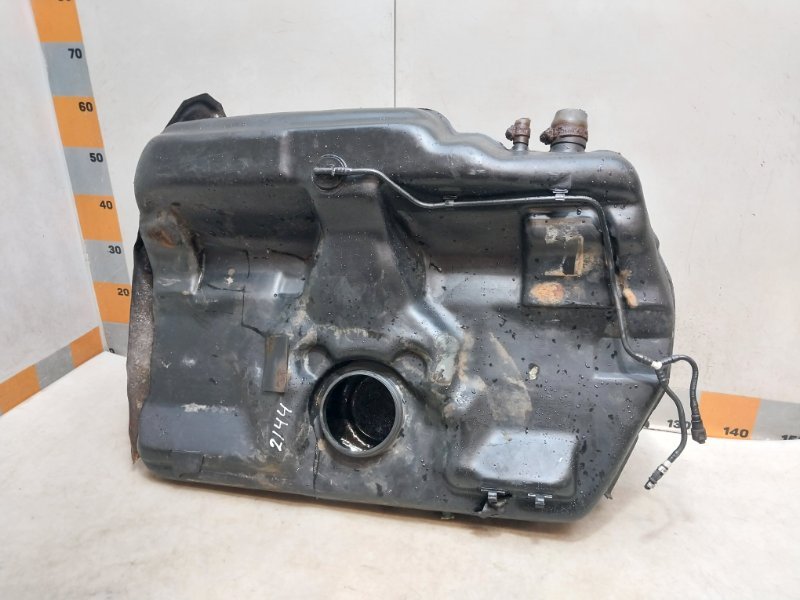 Бак топливный