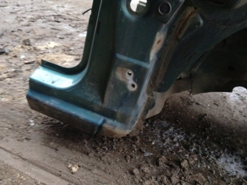 Лонжерон передний правый