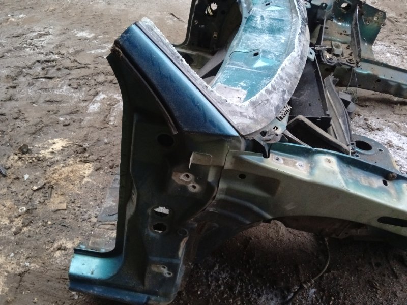 Лонжерон передний правый