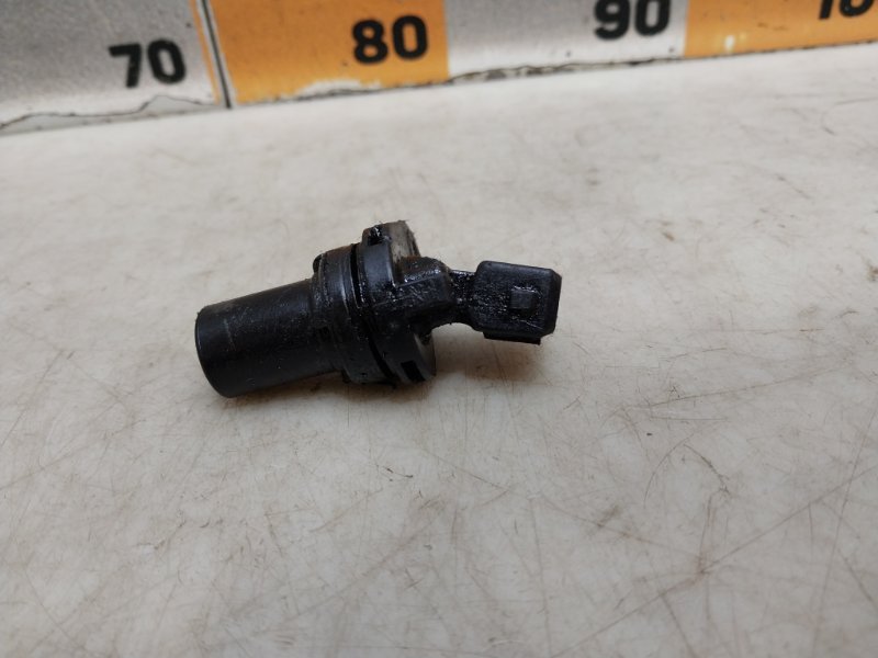 Датчик положения распредвала