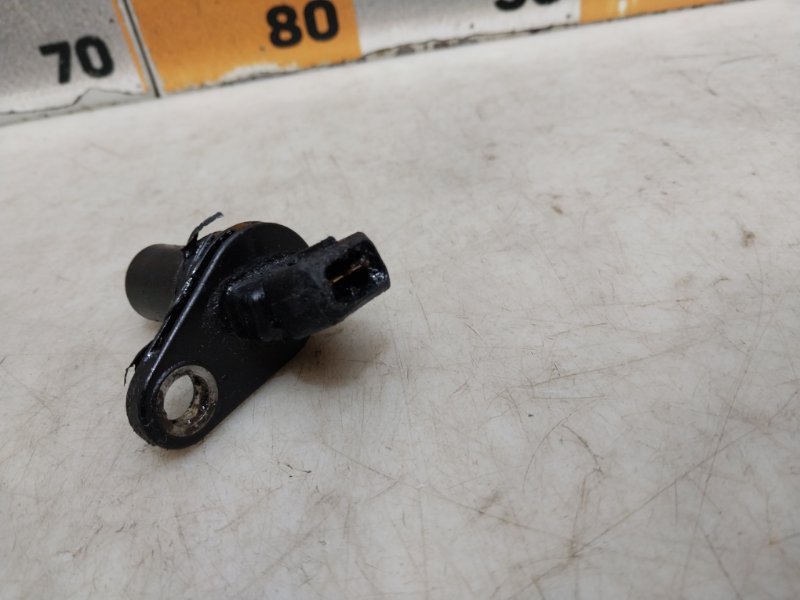 Датчик положения распредвала