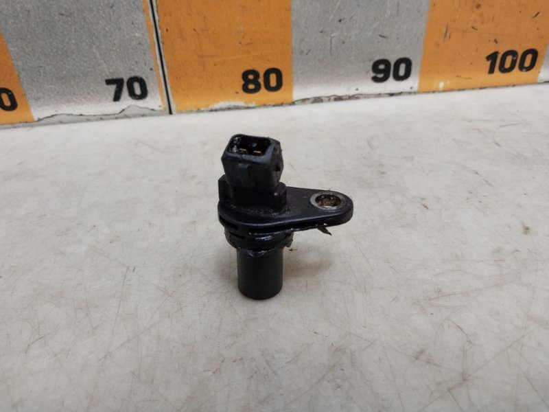 Датчик положения распредвала