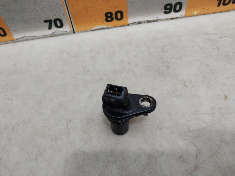 Датчик положения распредвала