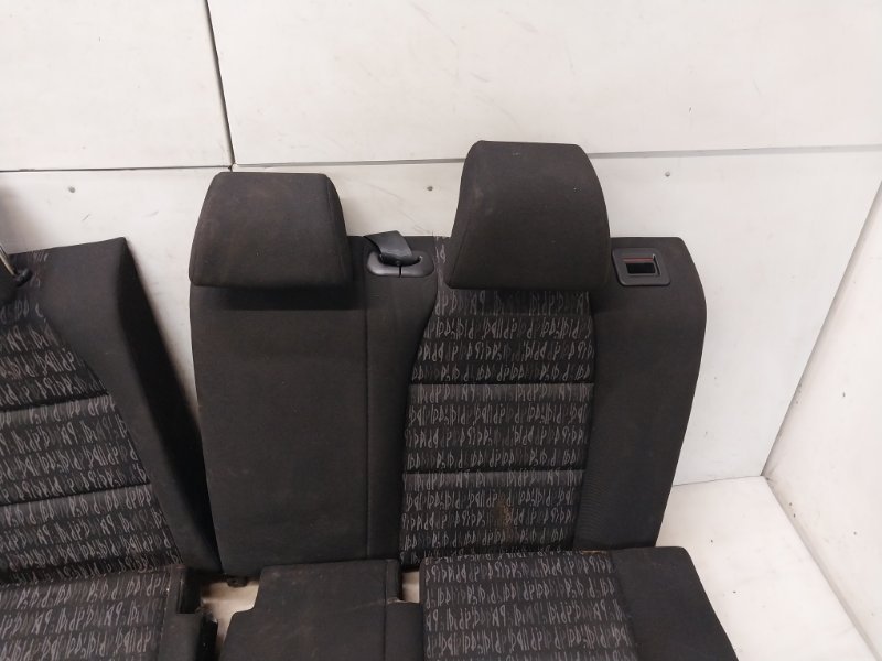 Сиденье салонное