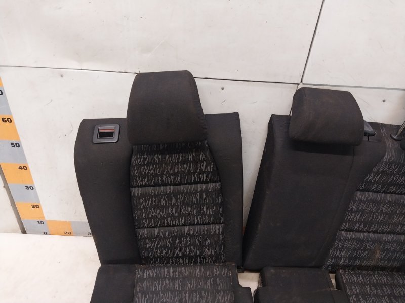 Сиденье салонное