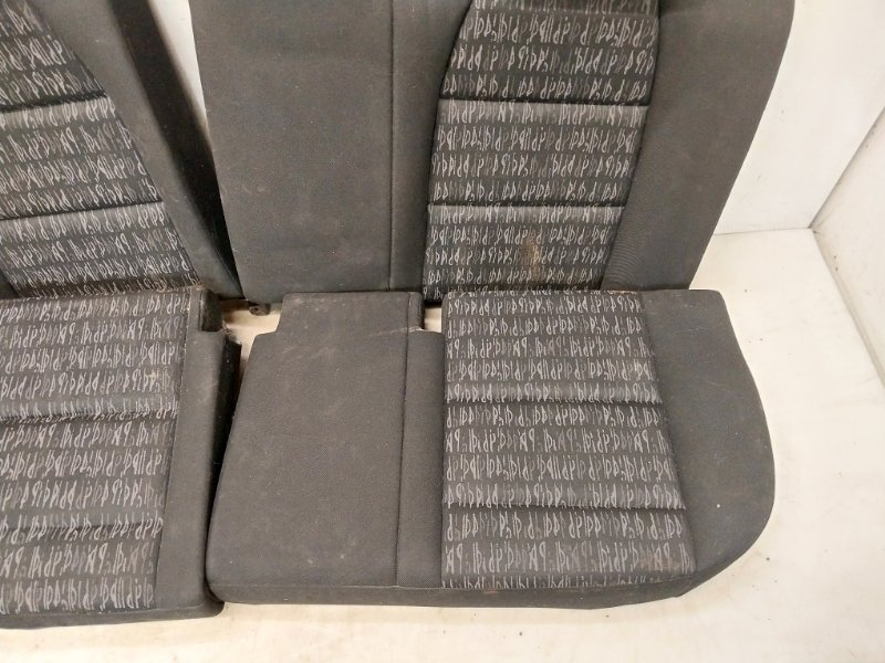 Сиденье салонное