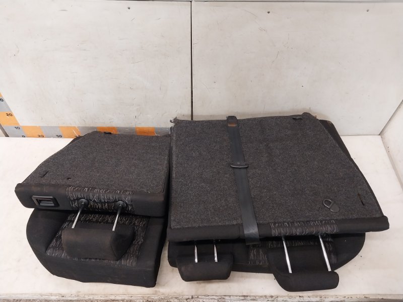 Сиденье салонное