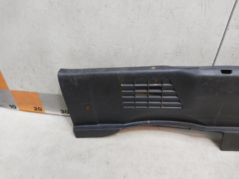 Обшивка багажника