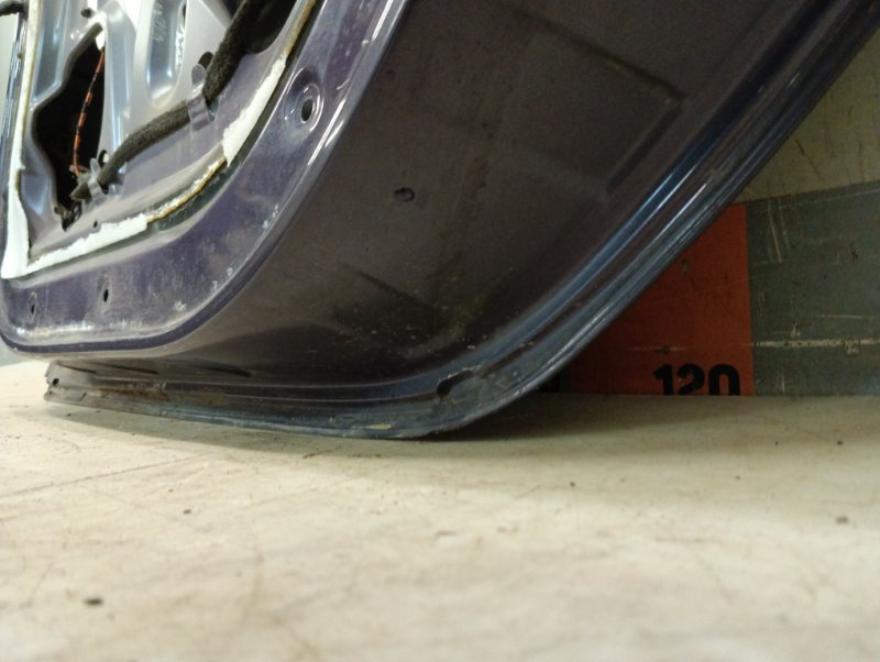 Дверь задняя правая