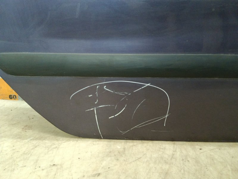 Дверь задняя правая