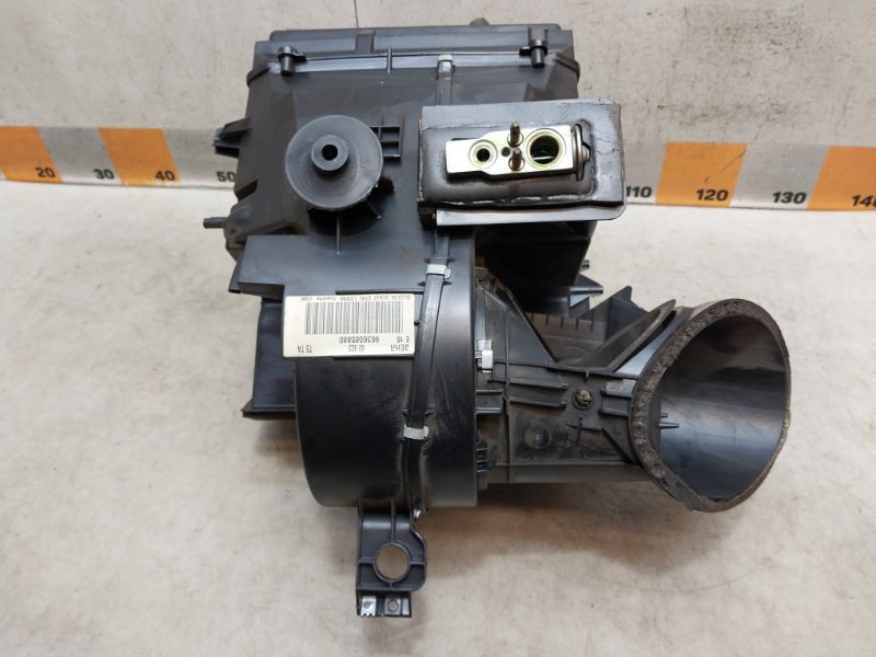 Корпус отопителя