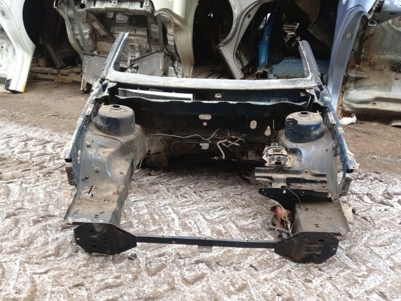 Кузовной элемент