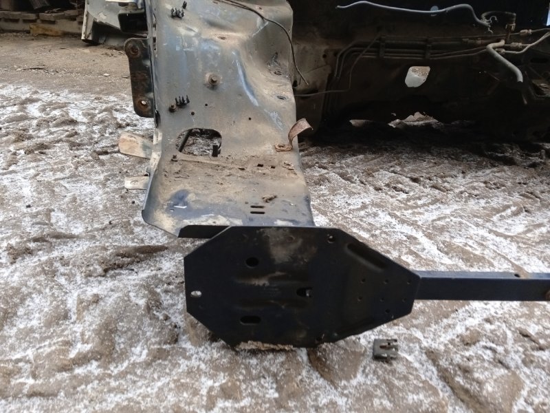 Лонжерон передний правый