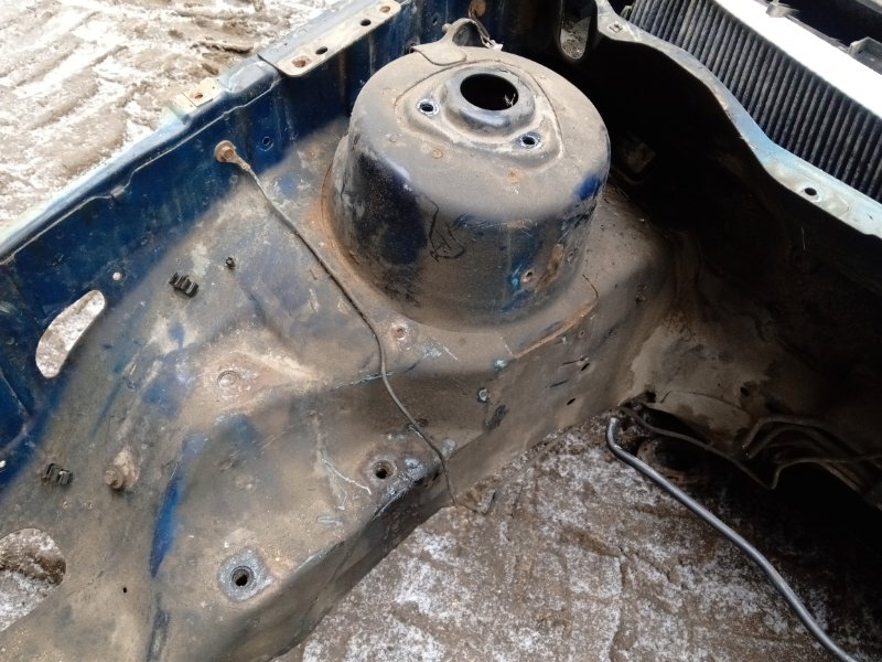 Лонжерон передний правый