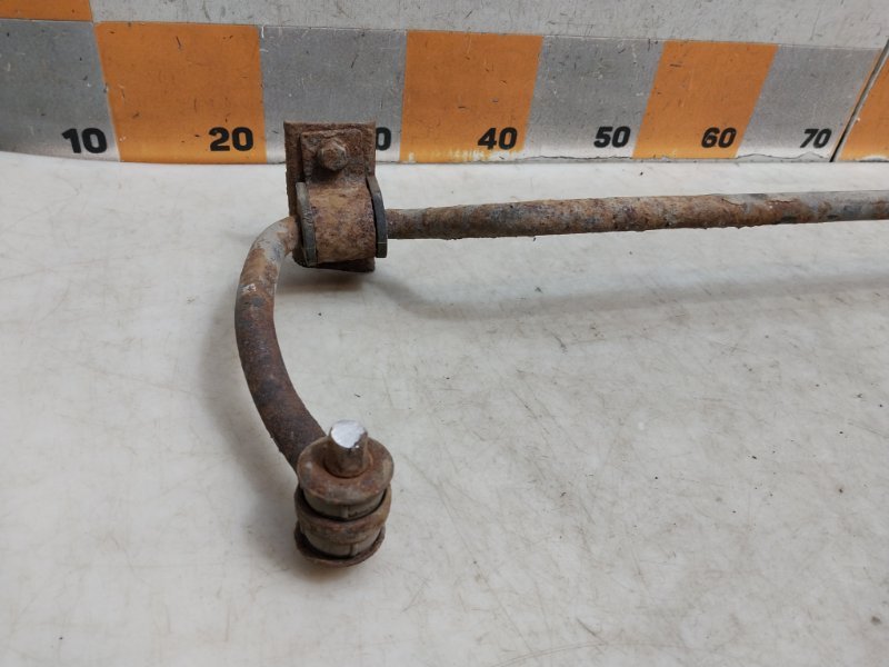 Стабилизатор задний