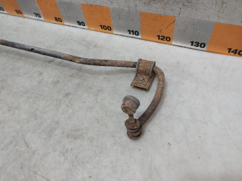 Стабилизатор задний