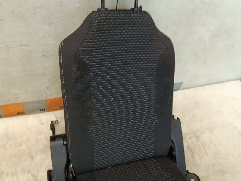 Сиденье салонное