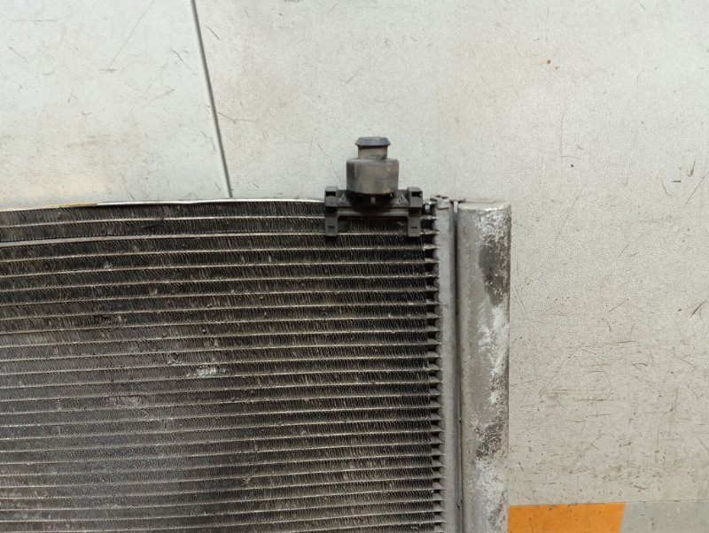 Радиатор кондиционера / конденсер