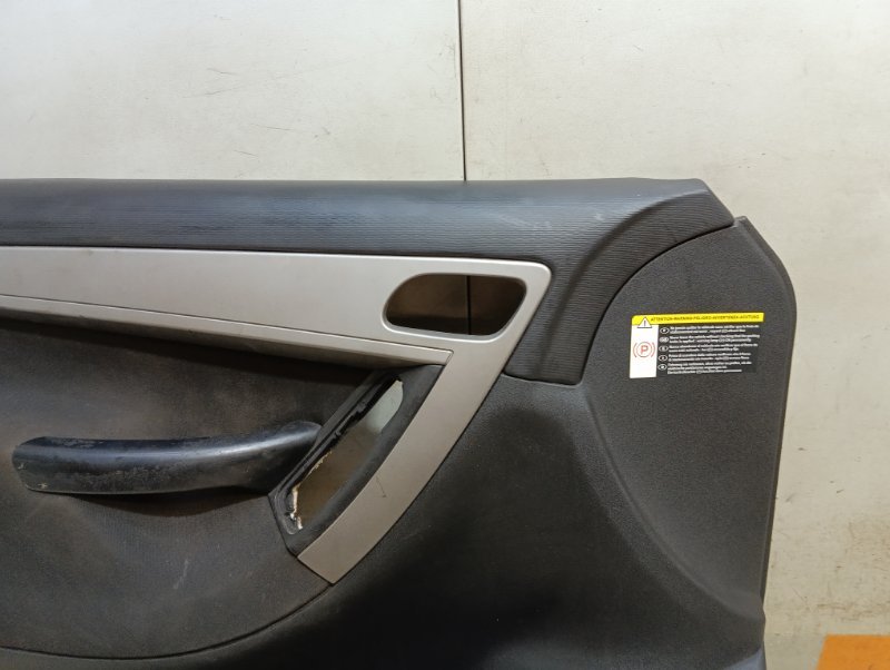 Обшивка двери