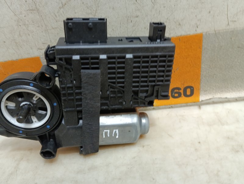 Моторчик стеклоподъемника