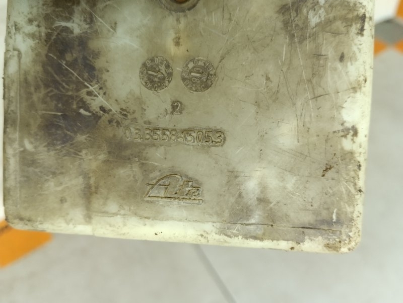 Бачок главного тормозного цилиндра