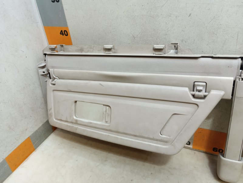 Козырек солнцезащитный