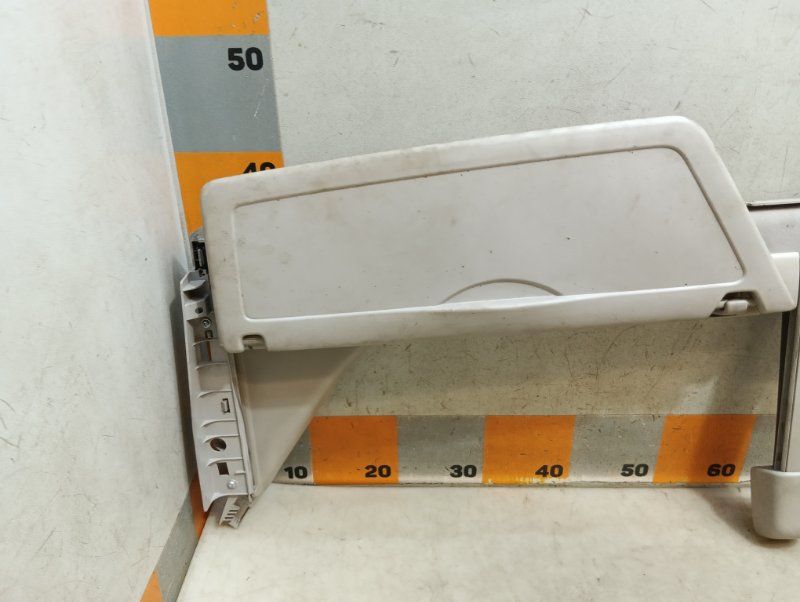 Козырек солнцезащитный