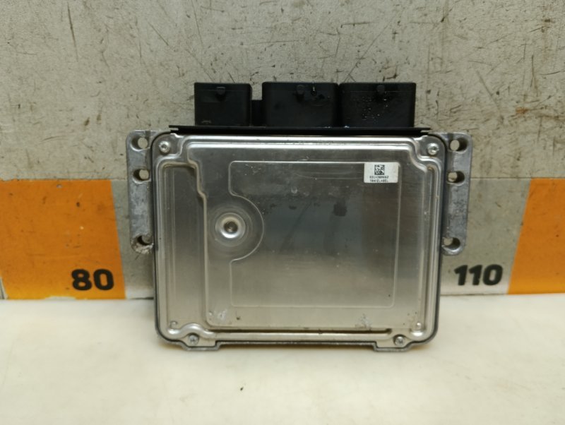 Блок управления двигателем