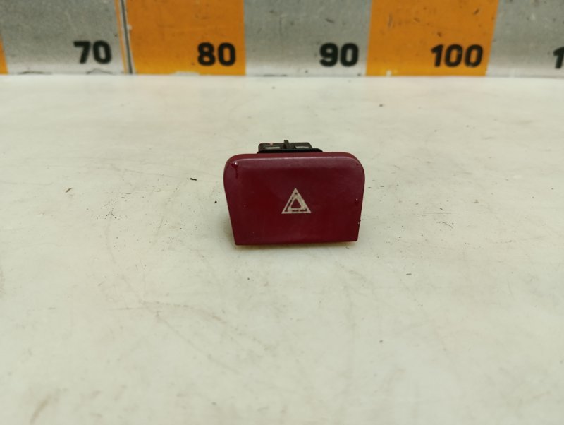 Кнопка аварийной остановки