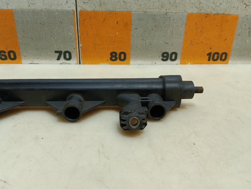 Рейка топливная (рампа)