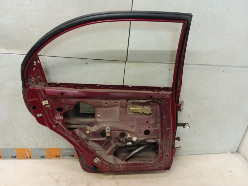 Дверь задняя левая