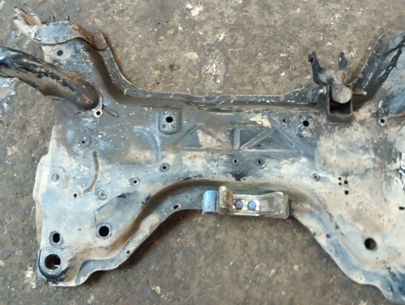 Балка подмоторная