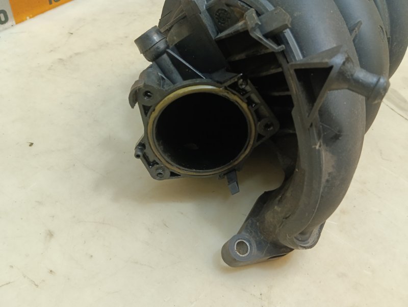 Коллектор впускной