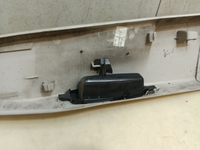 Обшивка стойки